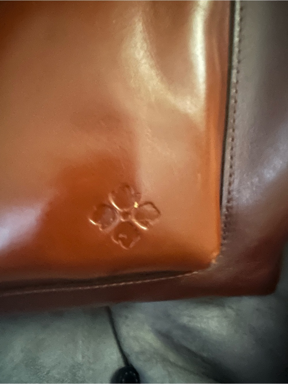 Patricia Nash Two-Tone Leather Tote in Brown and Black - Picture 5 of 6